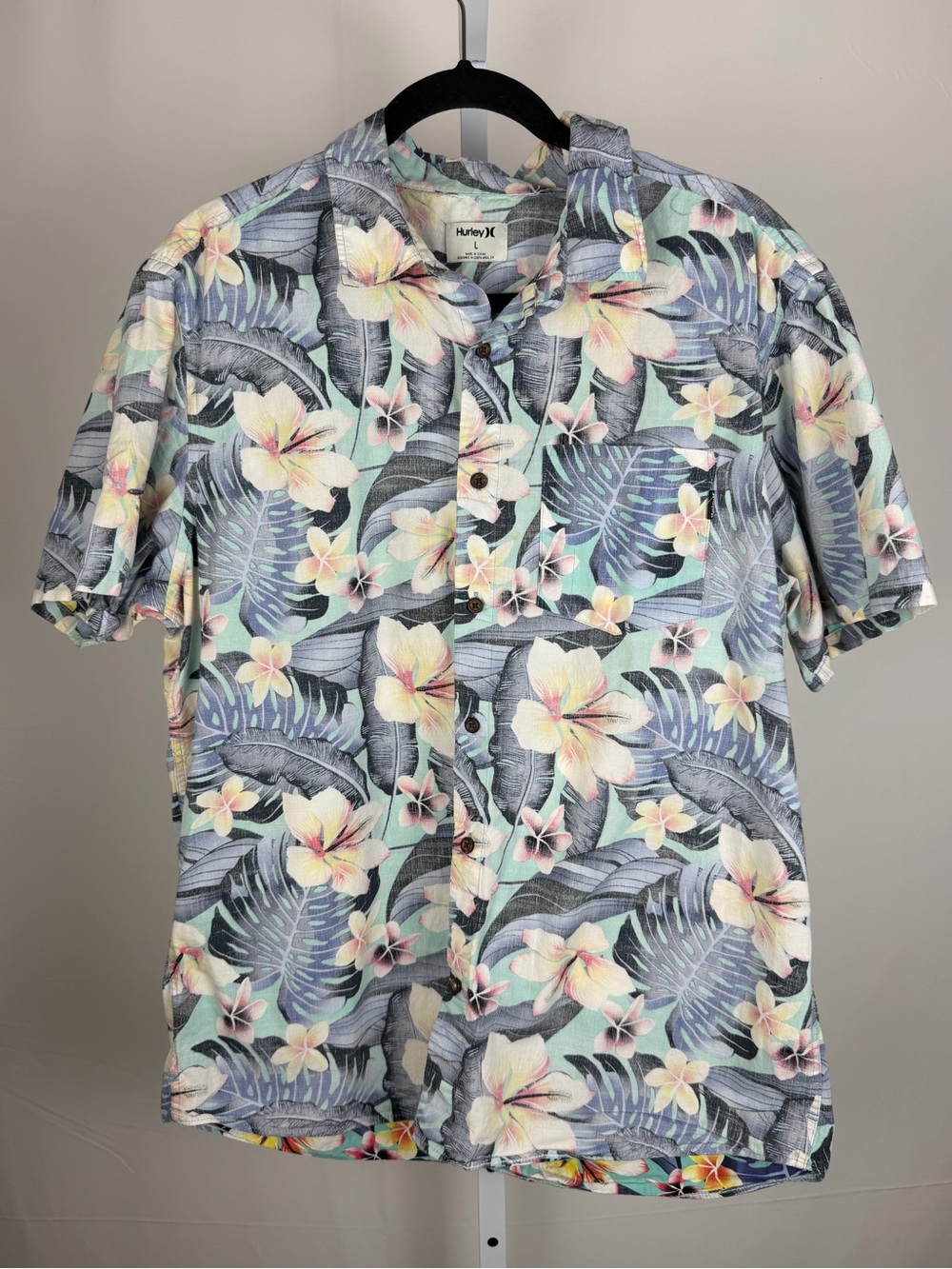 Hurley Hawaiian Shirt L Tropical Floral Hibiscus 100% Cotton Mint Blue Aloha